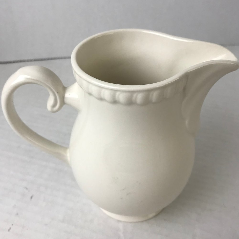 NWOT - CRATE & BARREL Vintage Creamer - Made in England